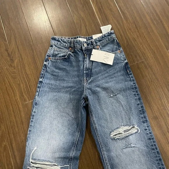 Zara bloggers”Fav ripped high waisted wide leg jeans - Picture 3 of 6